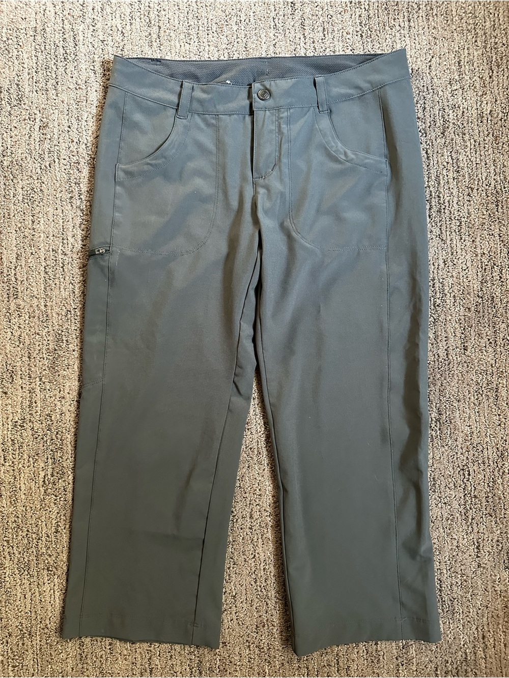 Patagonia Women's Capris in Gray